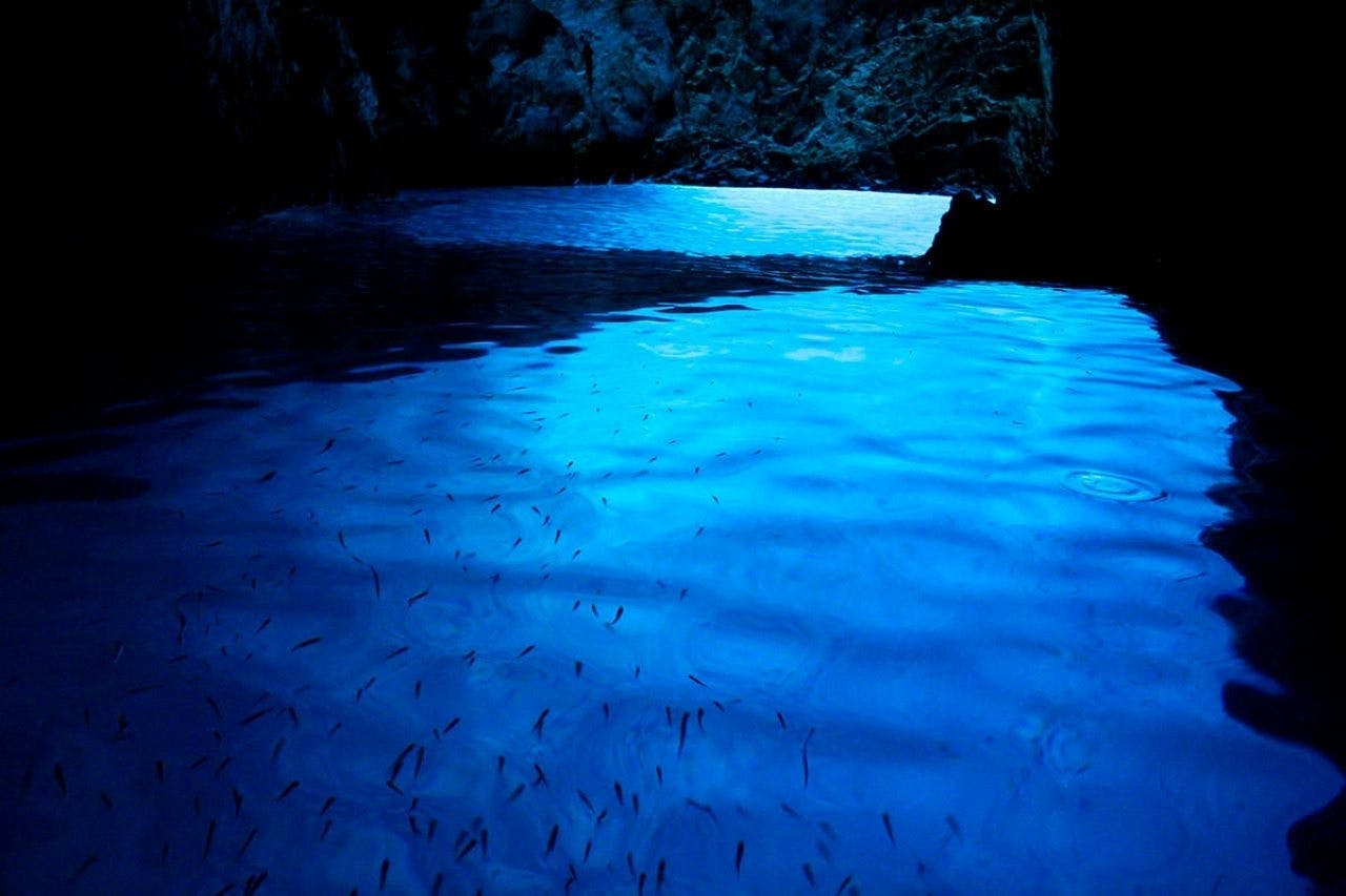 Tour alla Grotta Azzurra e 6 isole croate