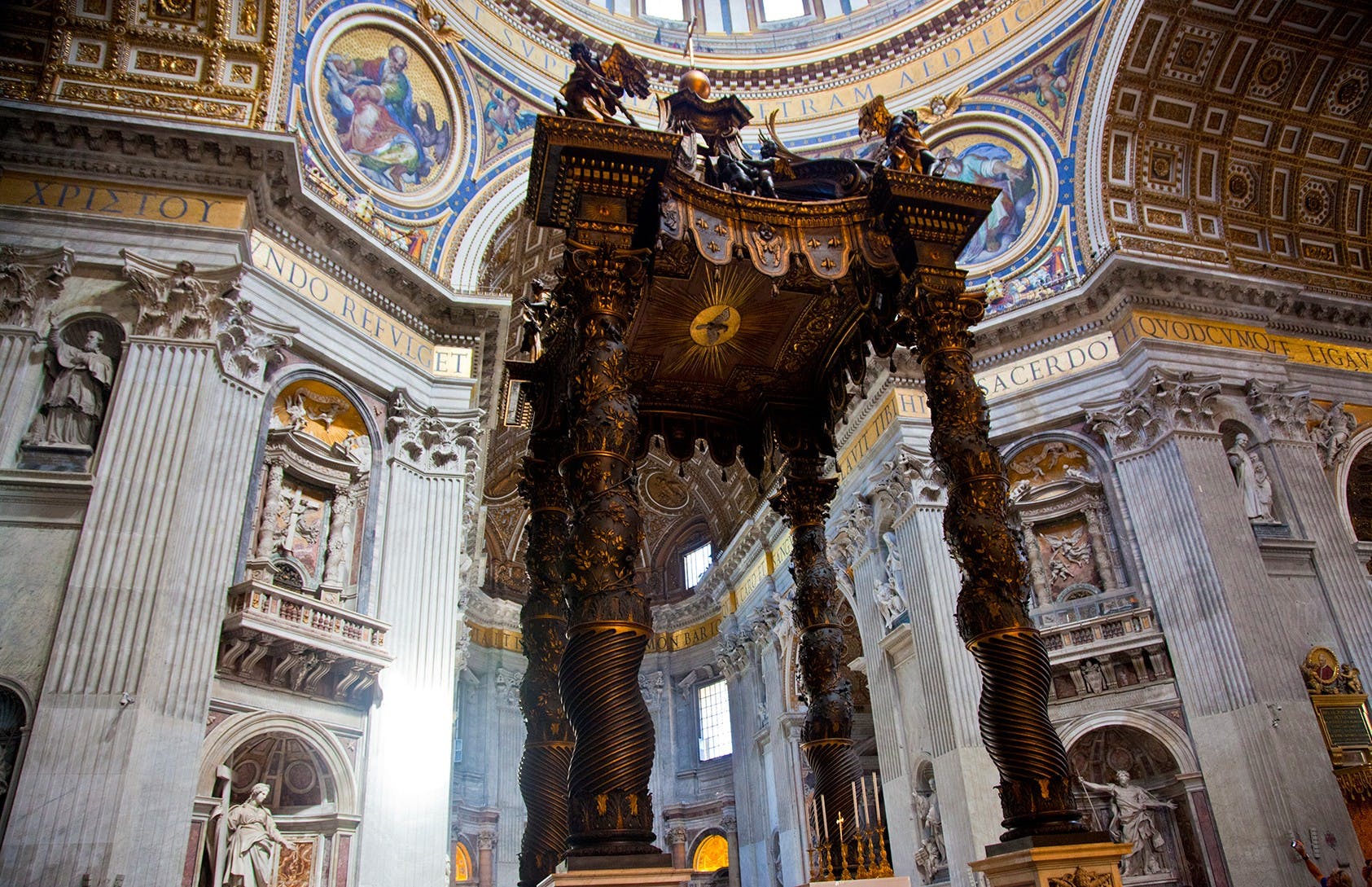 Cappella Sistina: tour guidato con accesso la mattina presto, biglietti salta fila per San Pietro e visita alle Cripte