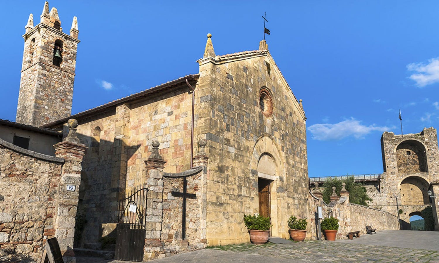 Tour del Chianti e dei castelli da Siena con degustazione di vini e prodotti tipici